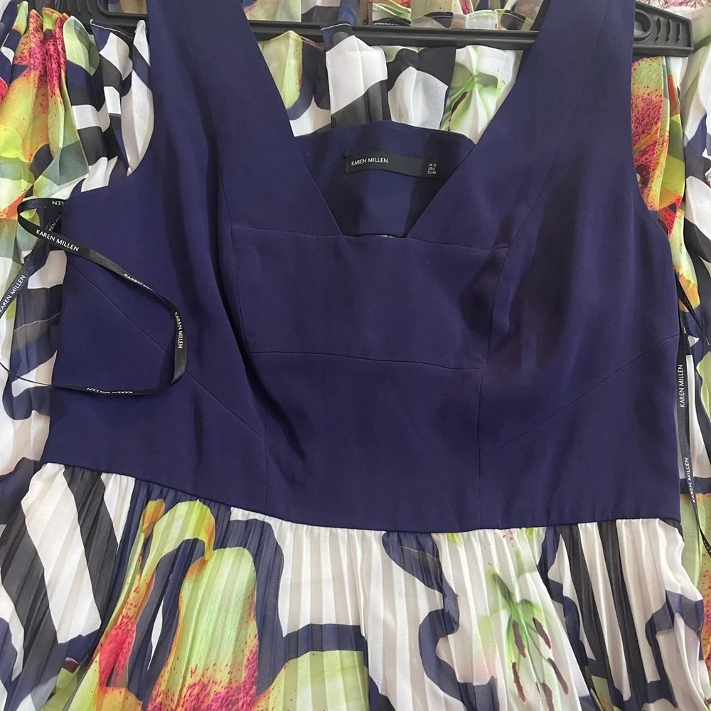 ❌ sold ❌ Karen Millen midi dress (NWOT) - Picture 4 of 6